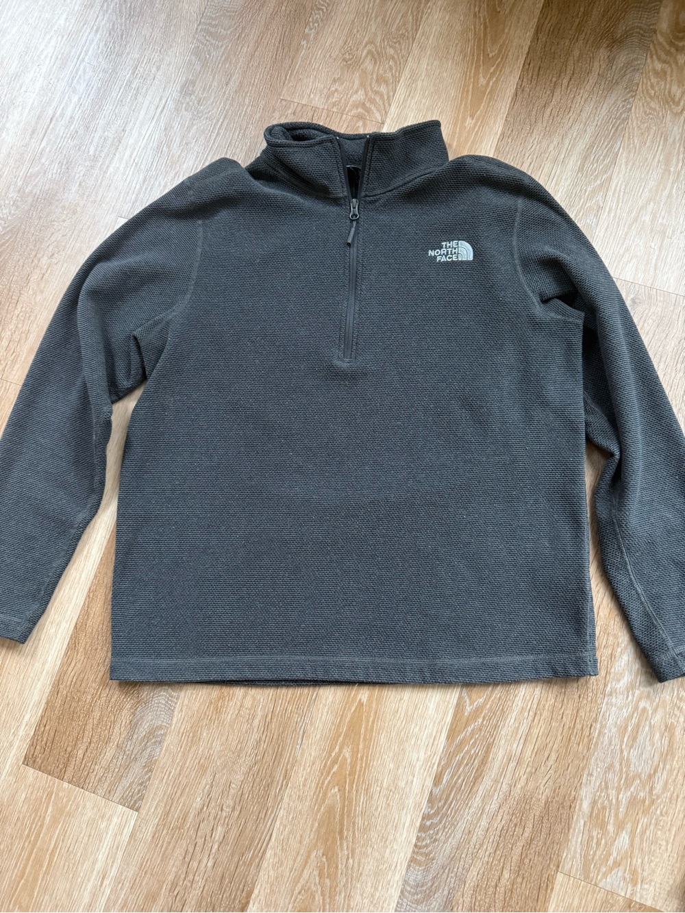 The North Face Men’s Grey Quarter-Zip Pullover Sweater